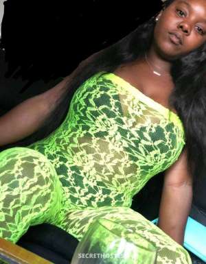 27 year old Escort in Yuma AZ ~💗🍑Your New Favorite Thick Momma