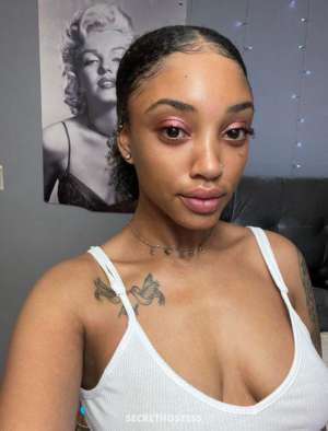 28 year old Escort in Poconos PA Title : Relaxed, Genuine Companion — Let’s Make Tonight 