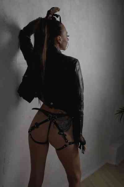 25Yrs Old Escort 48KG 165CM Tall Secaucus NJ Image - 2
