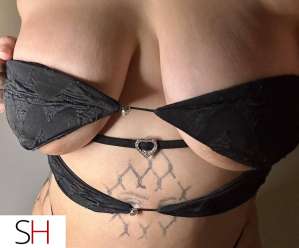 25Yrs Old Escort Edmonton Image - 1