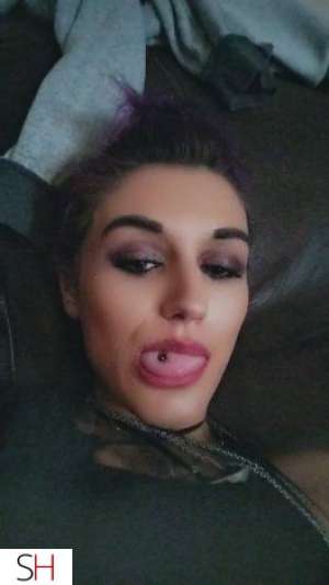28 year old Caucasian Escort in Vernon 28Yrs Old Caucasian Escort 154CM Tall Vernon