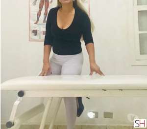 44Yrs Old Escort Image - 1