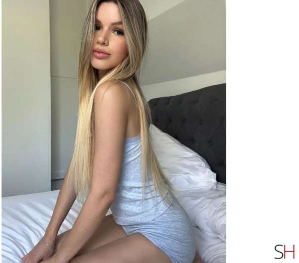 Isadora 24Yrs Old Escort Central Bedfordshire Image - 1