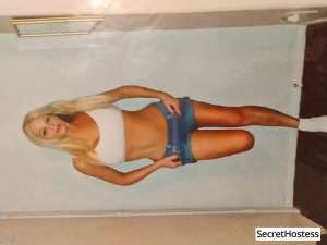 28 year old Escort in San Antonio TX Escort model Becca, San Antonio