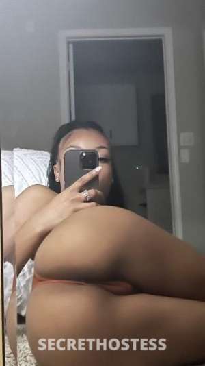 24Yrs Old Escort Image - 1