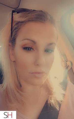 Chanel 35Yrs Old Escort Calgary Image - 11