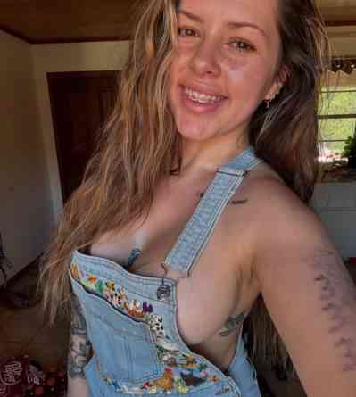 24 year old White Escort in Texas Hookup