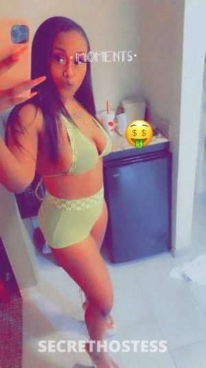 Azuri 20Yrs Old Escort Raleigh NC Image - 3