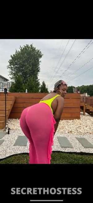 36 year old Escort in Altoona PA A full size, free spirit, sexy Sagittarius, diva