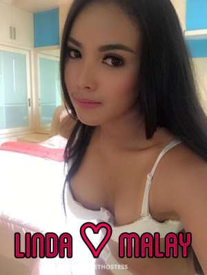 22 year old Malaysian Escort in Subang Jaya Linda