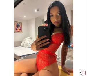 24 year old Latino Escort in Scotland Edinburgh Rossa . Bombshell .No Rush ...Party .., Independent