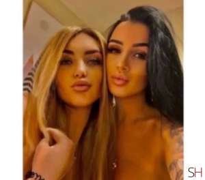 25 year old Latino Escort in Manchester .Lauren and Mellody .SEXY AND.WET .OWO, Independent