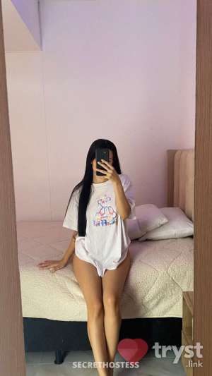 0 year old Escort in Houston TX Emma - Dripping Wet College Studen