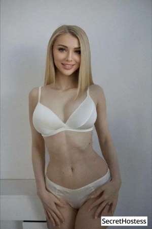 22 year old Escort in Los Angeles CA Escort model Anorra, Los Angeles