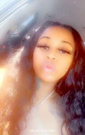 23Yrs Old Escort Image - 4