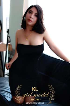 23 year old Malaysian Escort in Shah Alam Santi