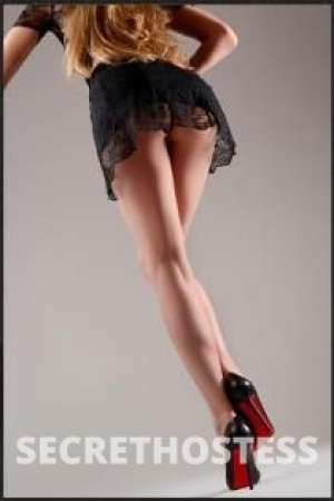 Emily 38Yrs Old Escort Paris Image - 1