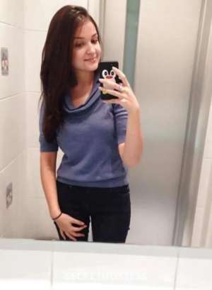 23 year old Indian Escort in Parramatta Sydney Indian GFE independent beautiful girl available incall 