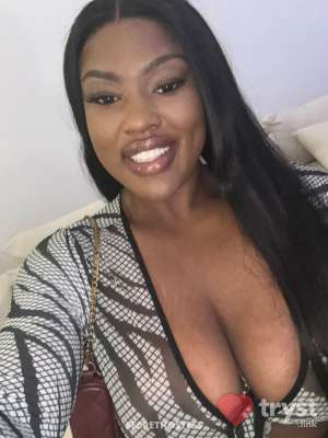 0 year old Escort in Durham NC AshleyChocolateFantasy - YOUR CHOCOLATE FANTASY