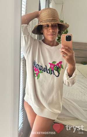 0 year old Escort in Palm Beach Gardens FL Alexandra - The sweetest fleeting moments