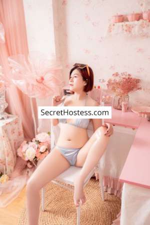 25 year old Asian Escort in Danang Henrry, Independent