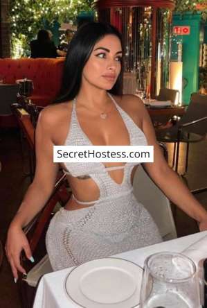 26 year old Latin Escort in Dubai Kira, Agency