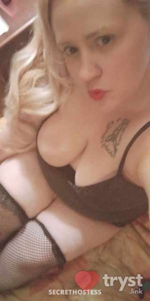 34 year old White Escort in Kelso WA Chelle - Naughty slut