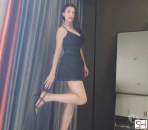 21 year old Korean Escort in West Berkshire Newbury.Korean Escort.party girl.No-RUSH.GFE, Independent