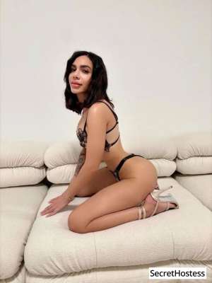 26 year old Escort in Los Angeles CA Escort model Samy, Los Angeles