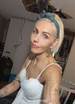 Amber's incall Chilliwack/Sardis MAN GROOMING 49 year old Escort in Abbotsford