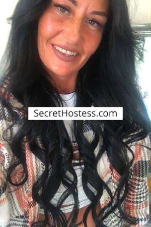 Lacey Sexy English Milf 20Yrs Old Escort Size 8 56KG 165CM Tall Grimsby Image - 0