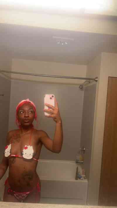 24 year old Escort in Bremerton WA New In Town Petite Upscale Spinner