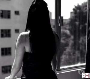 32Yrs Old Escort Image - 1