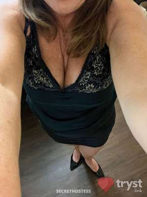 0 year old Escort in Overland Park KS Heather Freshwater - Johnson County Stress-Buster