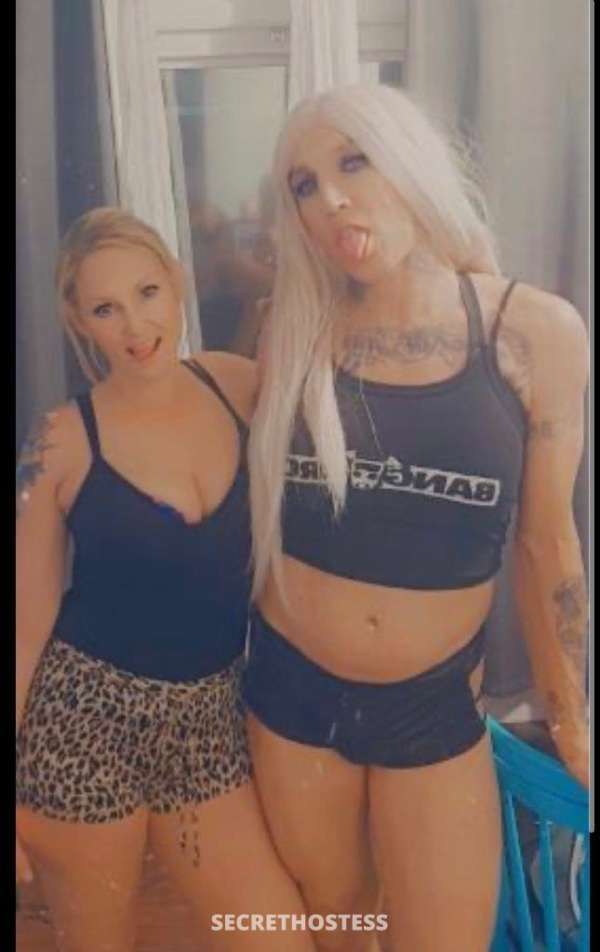 LizNLexy 40Yrs Old Escort Mendocino CA Image - 1