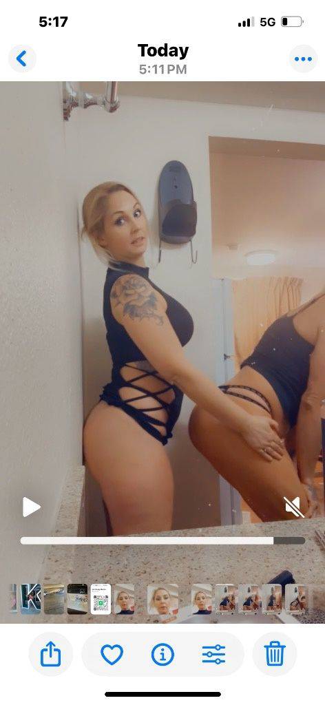 LizNLexy 40Yrs Old Escort Mendocino CA Image - 5