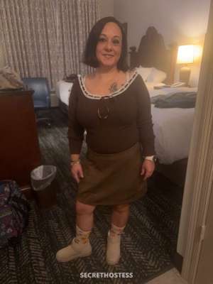 40Yrs Old Escort Image - 1