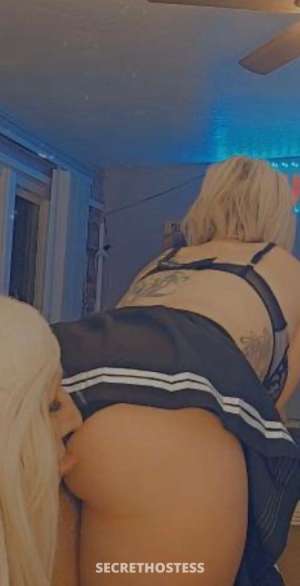 LizNLexy 40Yrs Old Escort Mendocino CA Image - 4