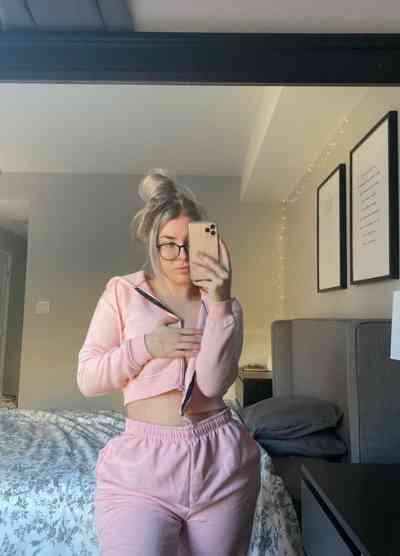 25 year old American Escort in Houston TX I am available add me up on zangi…xxxx-xxx-xxx…. Add me 