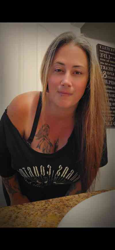 41Yrs Old Escort Size 18 Surrey Image - 0