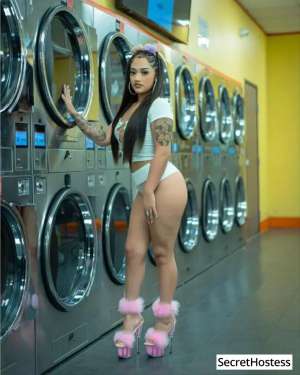 19 year old Escort in Los Angeles CA Escort model Lina, Los Angeles