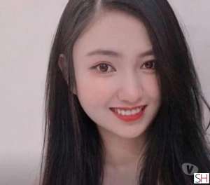 24 year old Chinese Escort in Wales Rhondda Cynon Taf Swansea Oriental Relaxing Massage, Independent