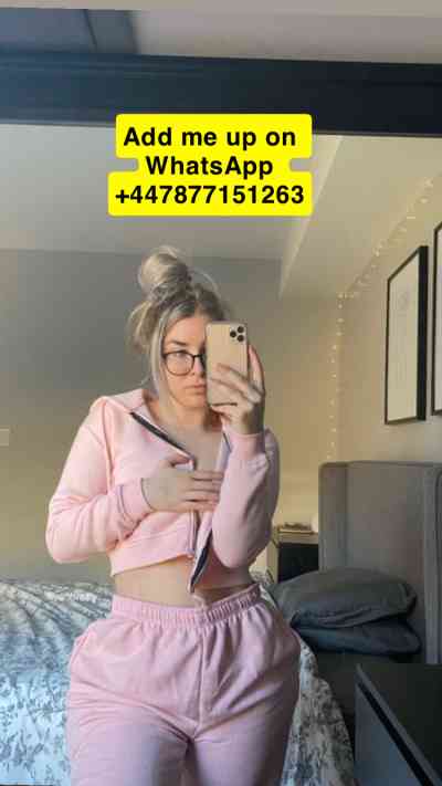 25 year old British Escort in Woking Indulge in Extraordinary Bliss Your Ultimate Stress Relief 