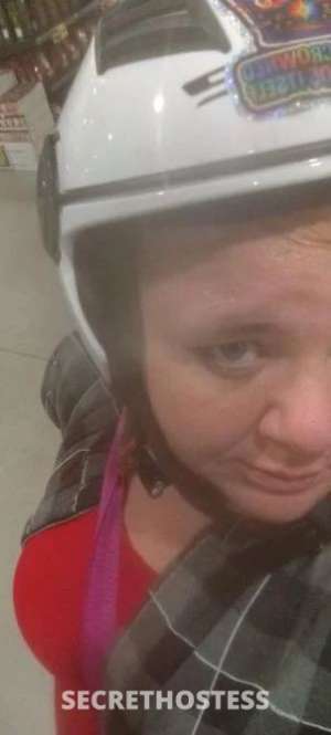 32 year old Escort in Mindarie Perth Available to assist with any and all tasks, Mindarie