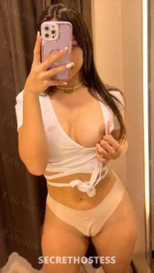 26 year old Indonesian Escort in Mackay Hola Gentleman in Mackay, Let me serve you a fantastic 