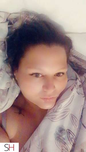 33 year old Caucasian Escort in Winnipeg Looking for some fun
