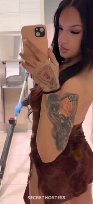 21 year old Escort in Prescott AZ petite all natural latina