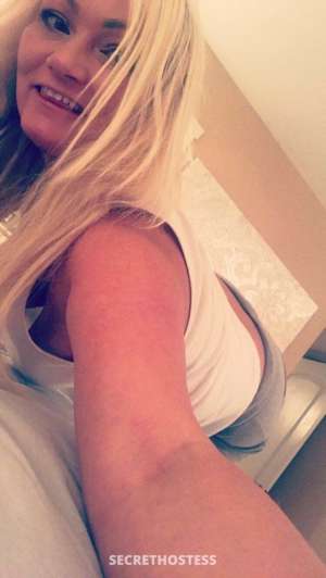KittySquirts 43Yrs Old Escort Image - 2