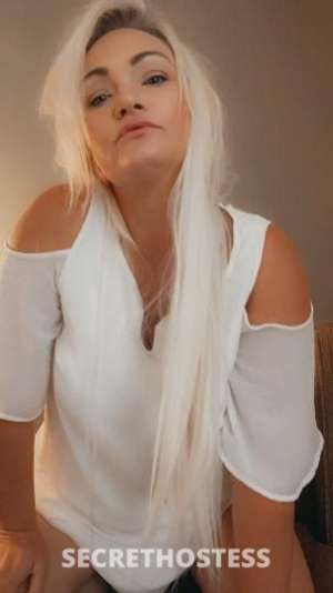 KittySquirts 43Yrs Old Escort Image - 4