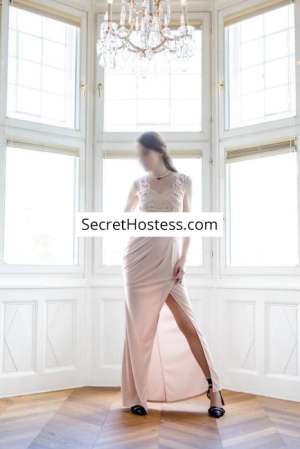 38 year old Caucasian Escort in Salzburg Evan De Vill, Independent